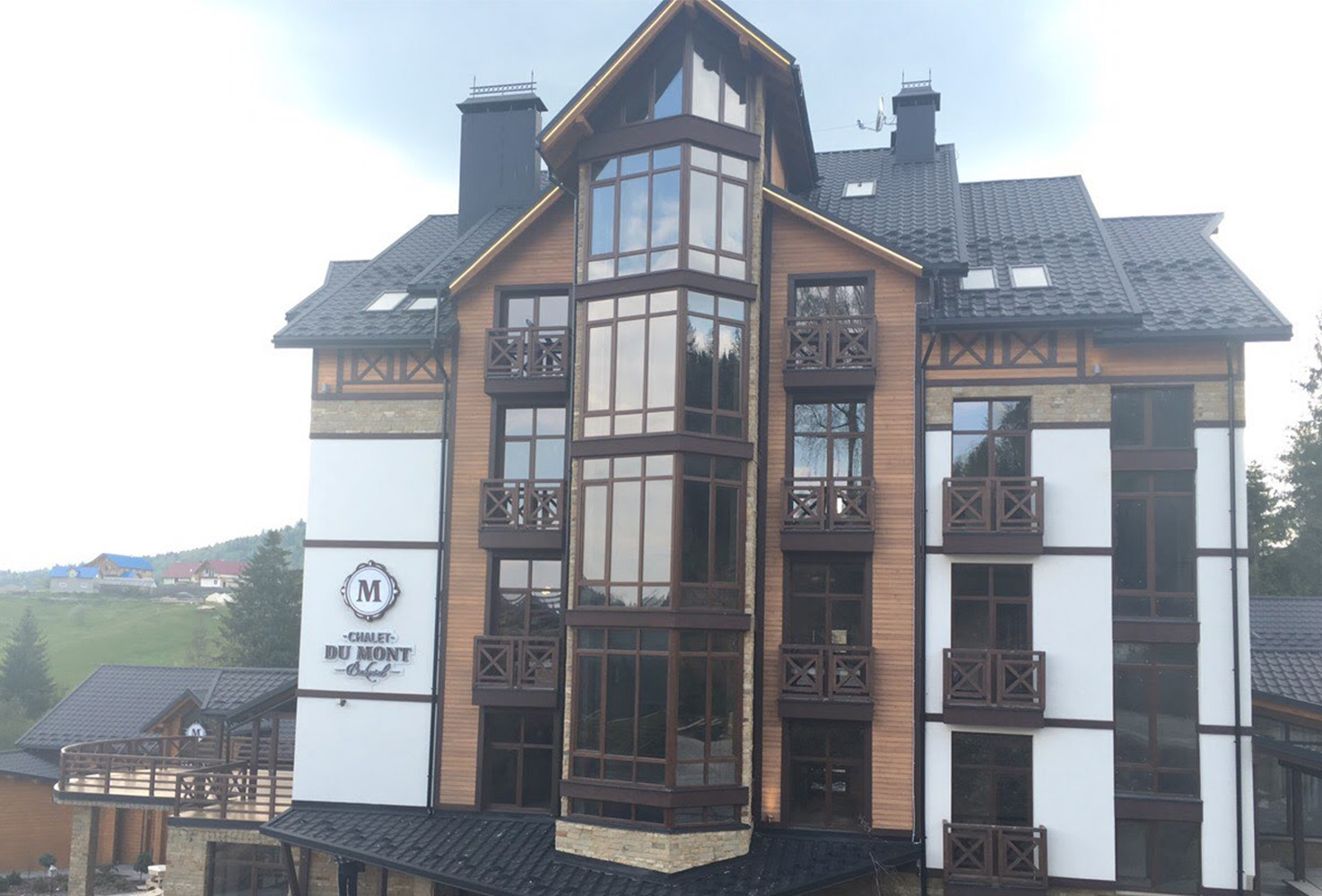 Du Mont2